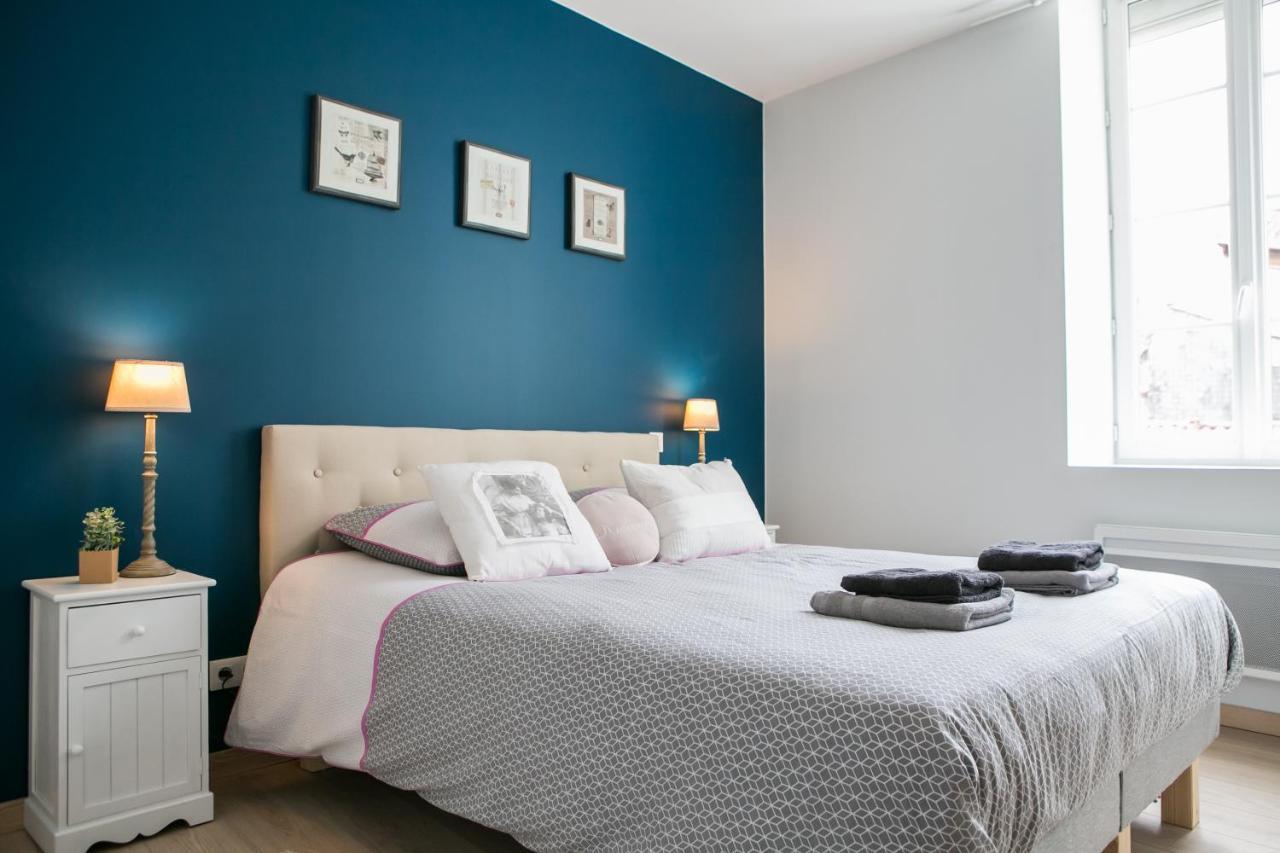 Logis Des Halles Du Coderc Apartment Perigueux Bagian luar foto