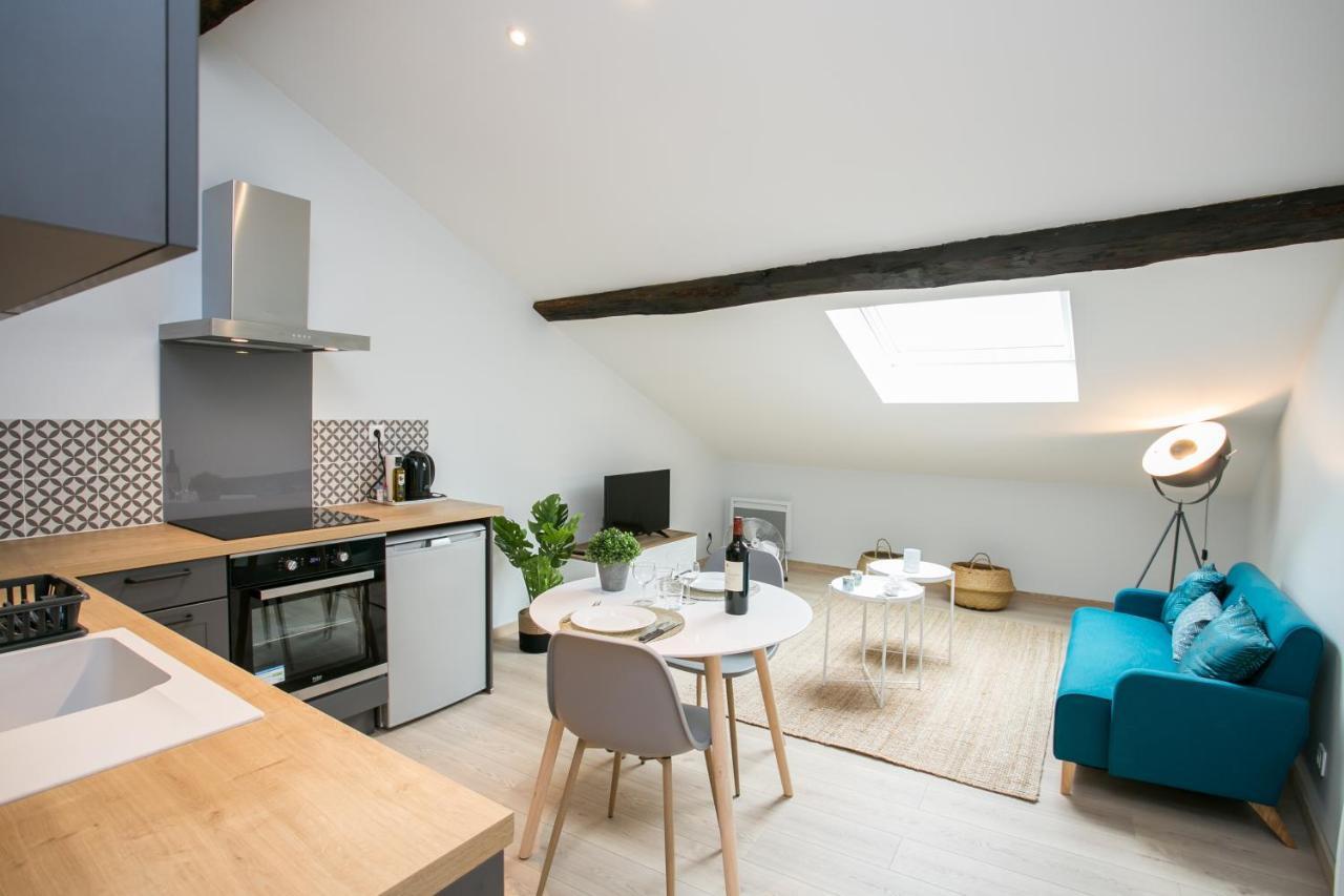 Logis Des Halles Du Coderc Apartment Perigueux Ruang foto