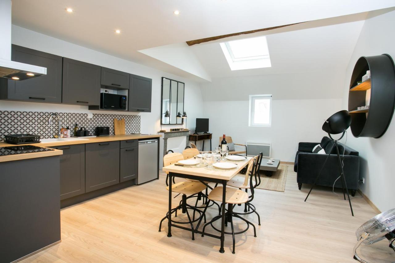 Logis Des Halles Du Coderc Apartment Perigueux Ruang foto