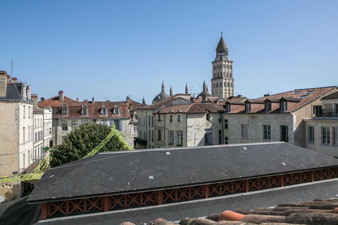 Logis Des Halles Du Coderc Apartment Perigueux Bagian luar foto