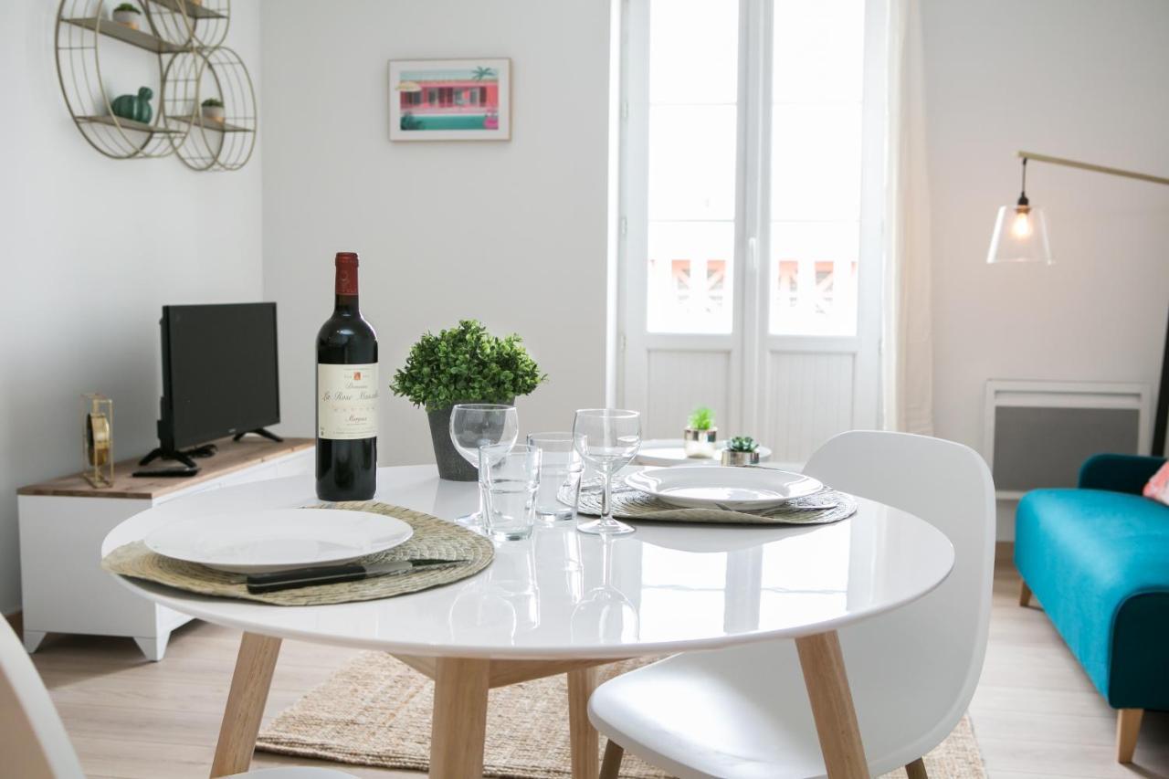 Logis Des Halles Du Coderc Apartment Perigueux Ruang foto