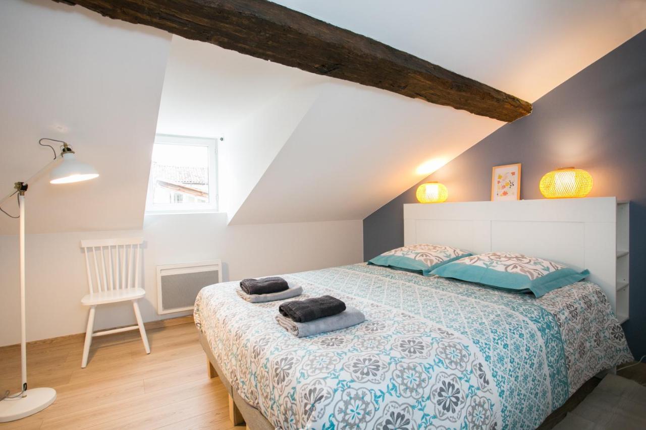 Logis Des Halles Du Coderc Apartment Perigueux Ruang foto